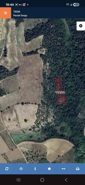 BİLECİK OSMANELİ AKÇAPINAR KÖYÜNDE 2100 M2 TARLA